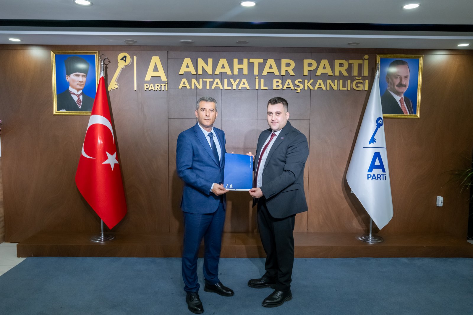 # Anahtar Parti Antalya’da Gençlik Teşkilatlanması Hız Kazanıyor